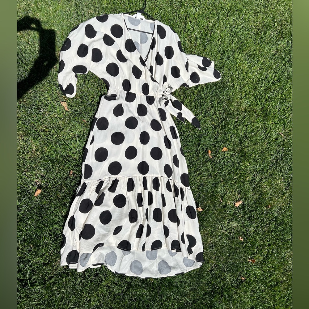 H&M Dress, large black and white polka dots. Size large.